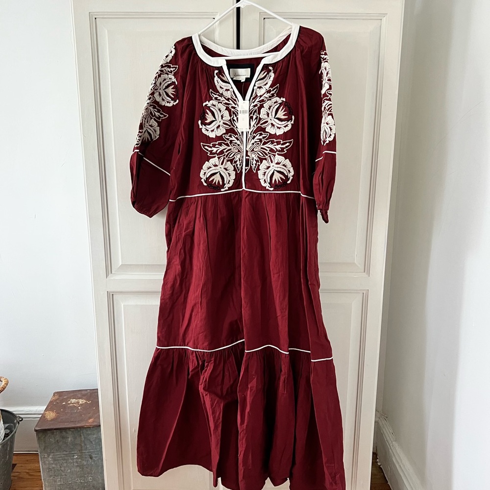 Stunning embroidered Anthropologie dress. Amazing quality and details.